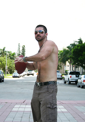 Hairy muscle hunks oral scene