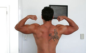 Latest Hottie Update: ROBERT