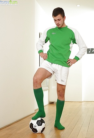 Steve Hard masturbates his remaining energy after playing soccer. by BoyFun image 3
