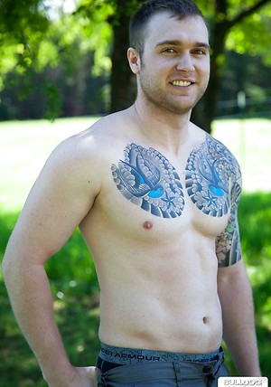 Levi Robinson by Bulldog Pit image 3