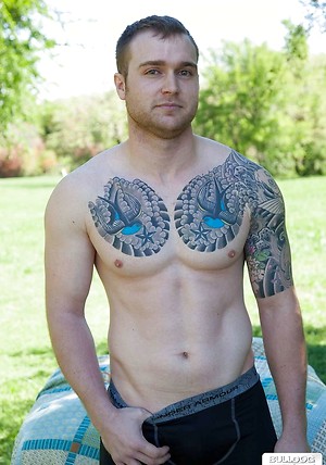 Levi Robinson by Bulldog Pit image 5