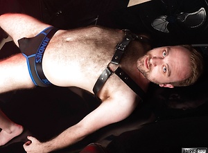 Harper Davis by Hairy and Raw image 3