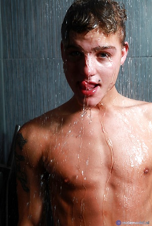 Lino getting wet