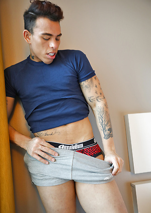 Meet our hot new mate Cristian Berry by Bentley Race image 17