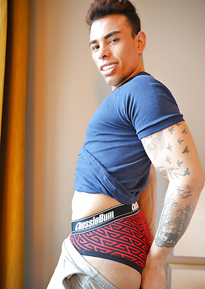 Meet our hot new mate Cristian Berry by Bentley Race image 18