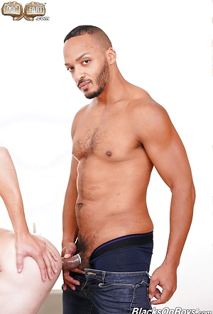 Bar Addison Dillon Diaz and Ray Diesel fuck