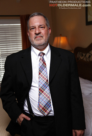 Suit Daddy Luciano solo