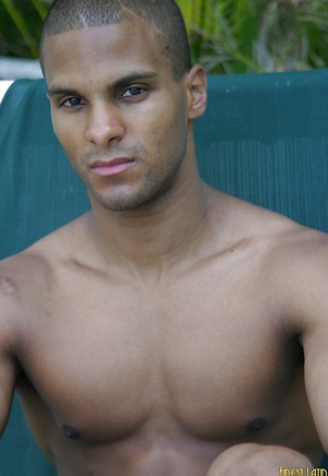 Carlos Estrada naked