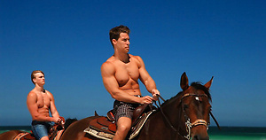 Mick Lovell and Kris Evans fucking outdoors
