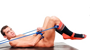 Two muscle men Luke Milan and Landon Conrad bondage fuck