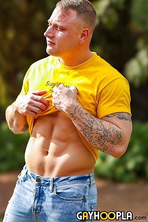Maximus Kelly Came To Play... With His Ass! by Gayhoopla image 1