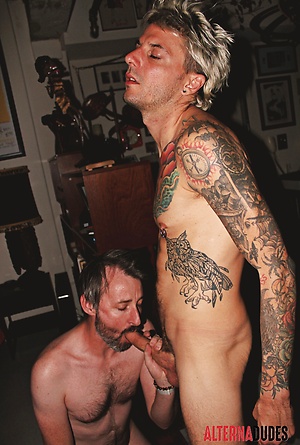 Daddies Suck Dick by Alternadudes image 4