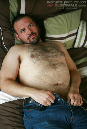 Bear shows his cock