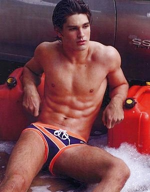 Justin Gaston