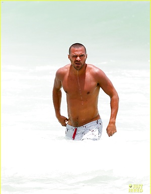 Jesse Williams by Male Stars image 8