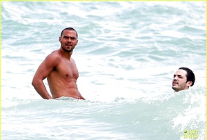 Jesse Williams by Male Stars image 13