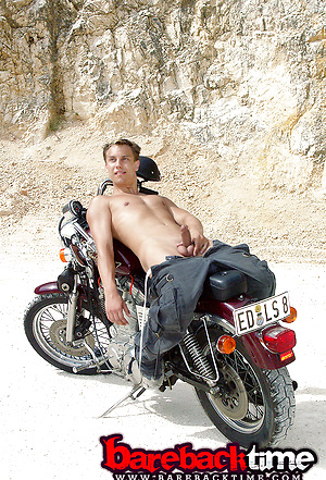 Outdoor Bareback Threesome by BarebackTime image 8