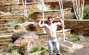05/12/2014 Jeff Niels by Gayhoopla image 2