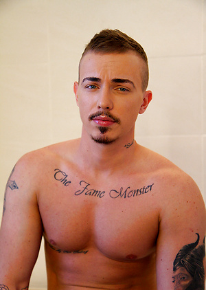 It's shower time for the sexy Hungarian Dave Circus