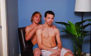 Duncan Tyler fucks Seth by College Dudes image 2