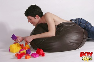 Daniel the Twink by BoyExtra image 6